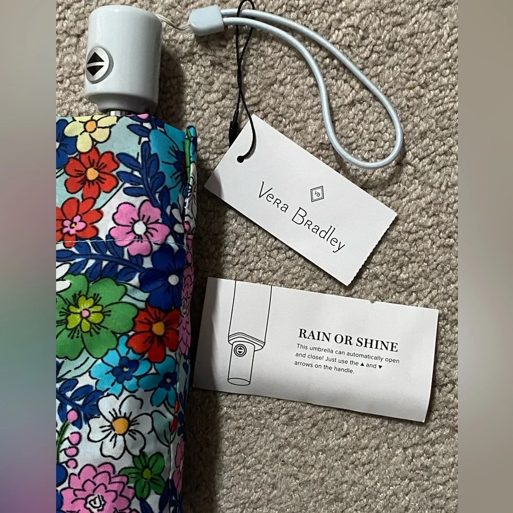 “Vera Bradley” Mini Umbrella- Far Out Floral Pattern - Picture 6 of 8